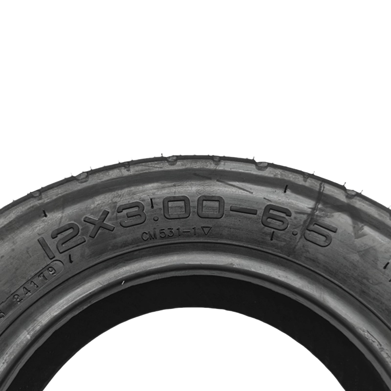 Scooter Tire - NIEUW: 12 inch, 12x3.00-6.5, buisloze, extra